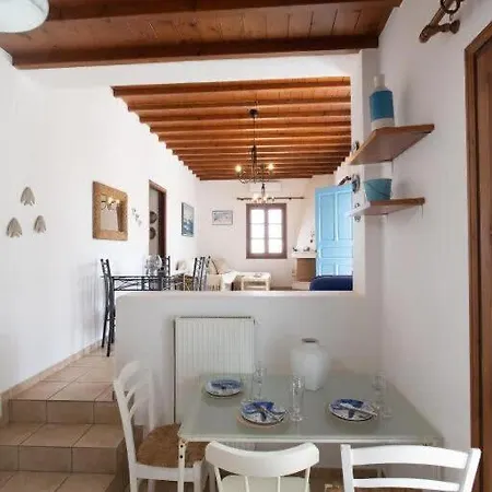 Mykonos Elegance 2-bedroom Escape In Psarou Apartment