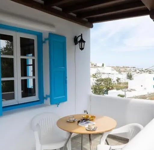 Mykonos Elegance 2-bedroom Escape In Psarou