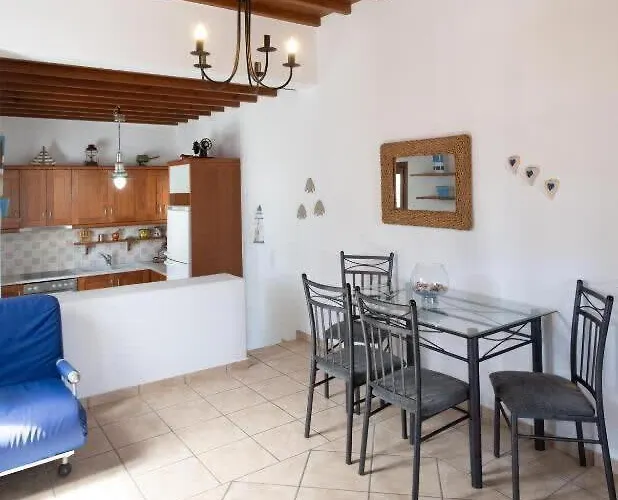 Mykonos Elegance 2-bedroom Escape In Psarou Apartament *