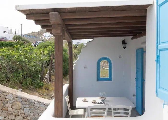 Mykonos Elegance 2-bedroom Escape In Psarou *